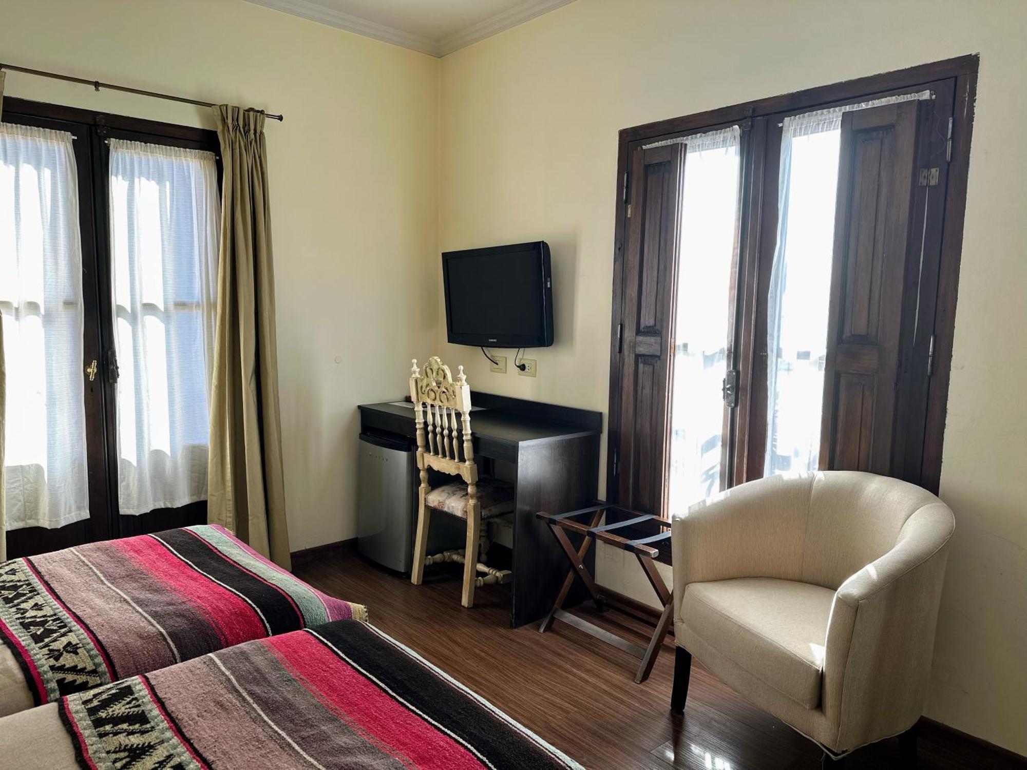 Hotel Draghi San Antonio de Areco Εξωτερικό φωτογραφία